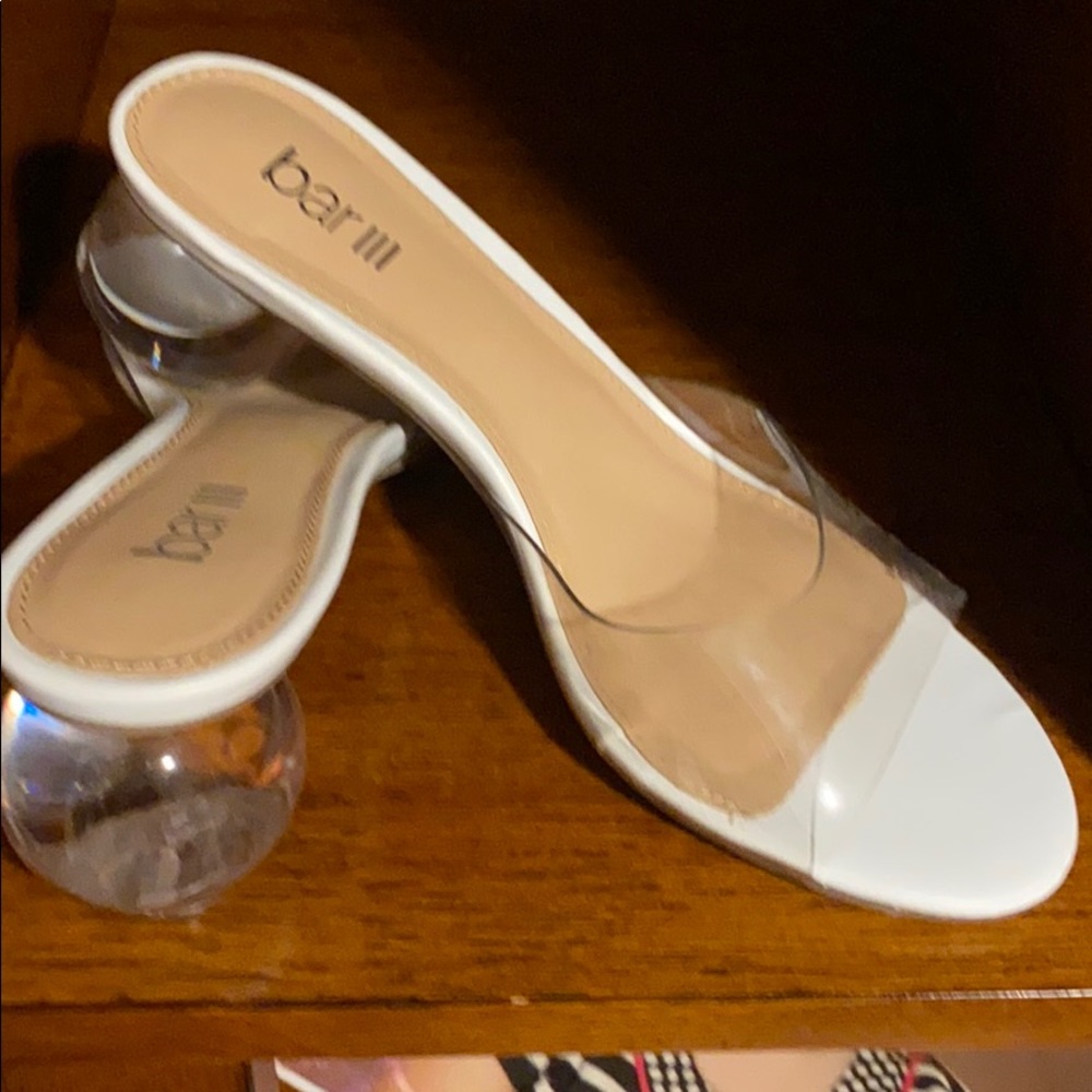 Shoe